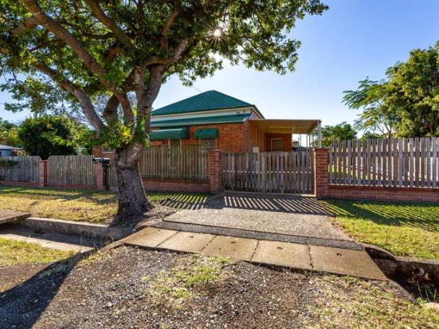 Fully Furnished & Self Contained 3 Bedroom House