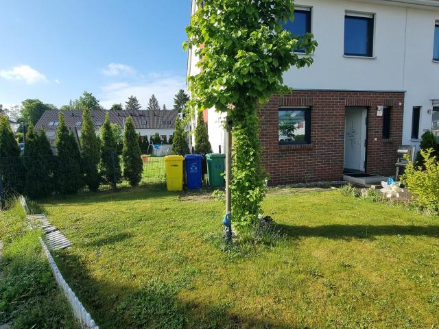 Fully furnished single family house close to BER Airport
