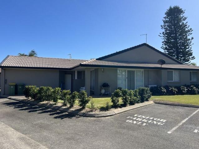 Fully furnished, single level with gorgeous landscaped views Centrally positioned on Benowa Road