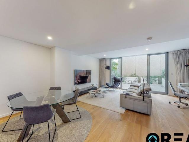 Fully Furnished Spacious 3 Bedroom Apartment with Private Garage