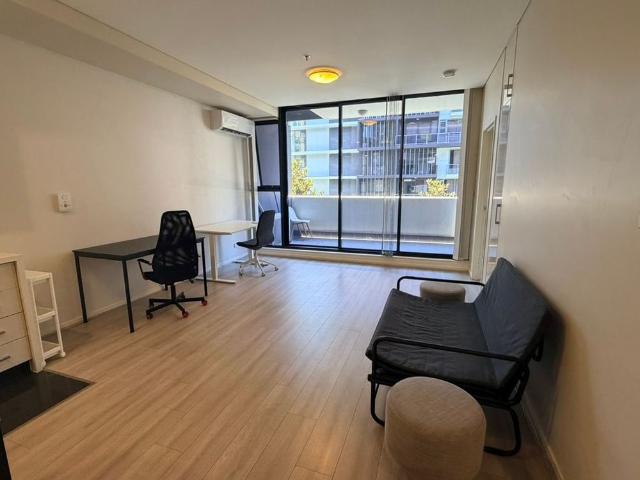 Fully Furnished / Spacious & Convenient 2 bedroom fully furnished apartment for lease