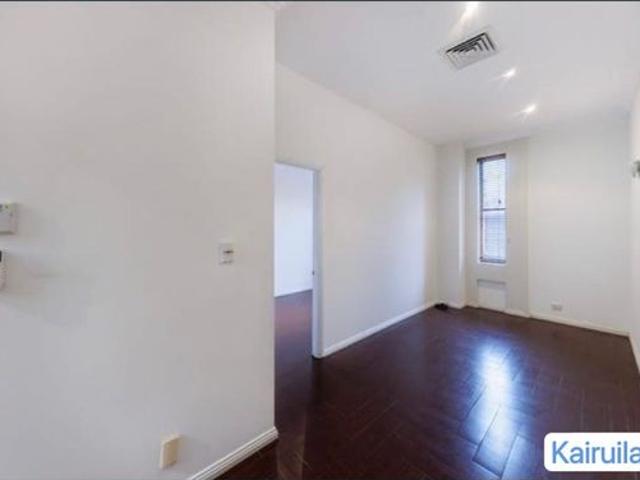 Spacious Apartment for Rent | Prime Location | Close to USYD | Excellent Amenities