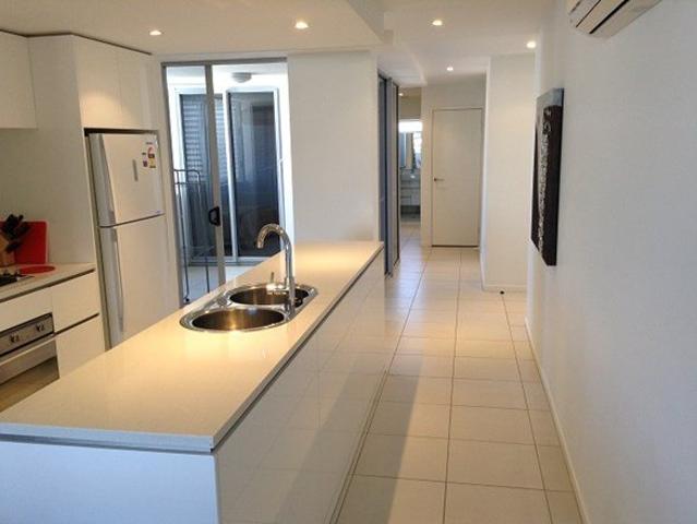 Fully Furnished Spacious, Modern, Secure Inner City Living