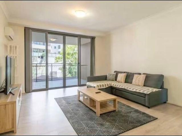 Fully furnished Spacious Two Bedroom Living with Study