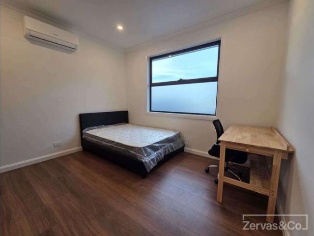 Private bathroom + Kitchenette