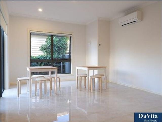 Fully Furnished Student Accommodation with Ensuite, Walking Distance to Monash University!
