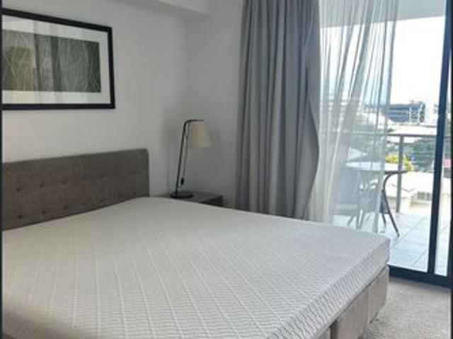 FULLY FURNISHED STUDIO APARTMENT