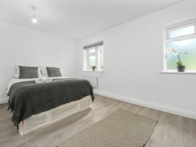 Fully Furnished Studio | Close to Norwood Junction
