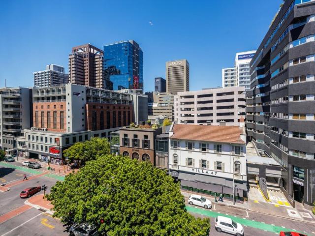 Fully furnished Studio in The Barracks Bree Street