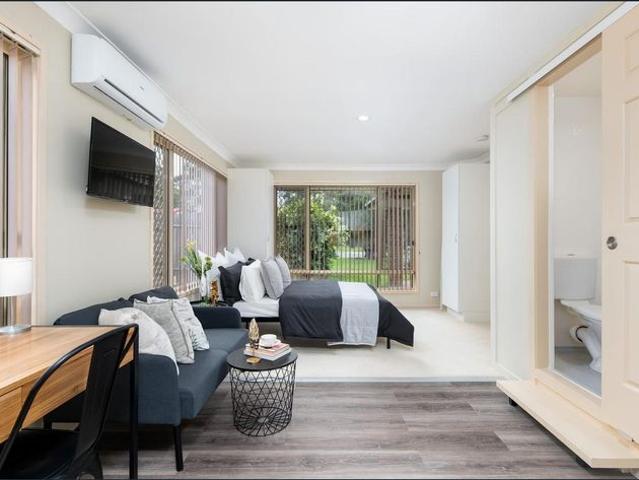 Fully Furnished Studio Living with Utilities | Forest Lake