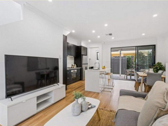Fully Furnished, Stylish Living in Rostrevor
