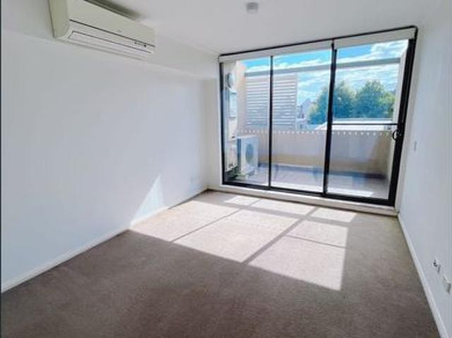 Fully Furnish L3+4A/92 Cope st, Waterloo, NSW 2017