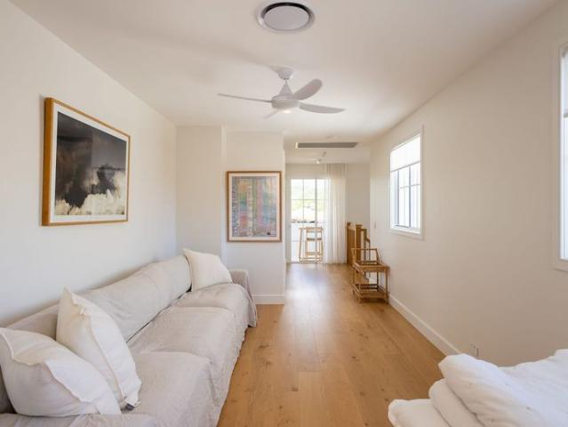 Fully Furnished Perfect Family Living Moments from Schools, Shops & Beaches