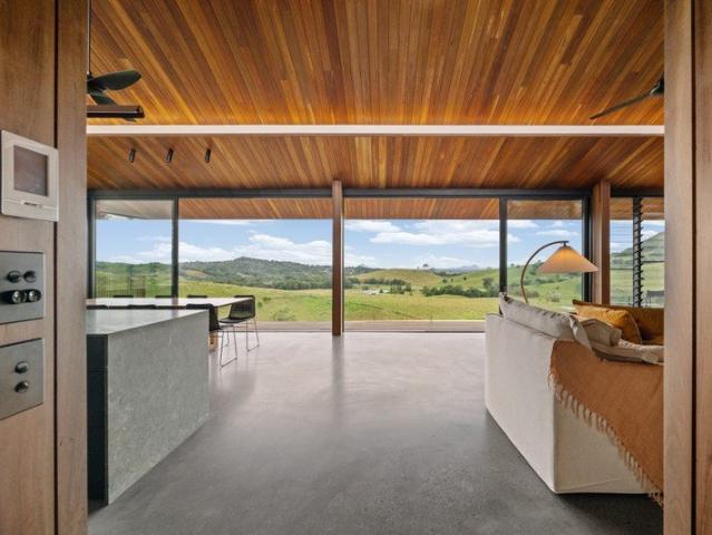 Fully Furnished Pinbarren Rural Escape