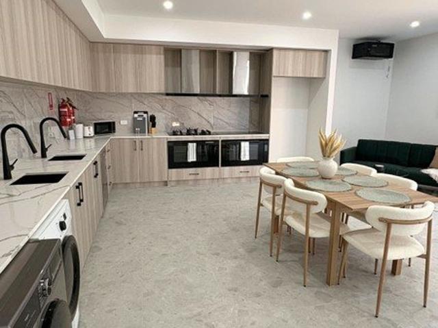 Fully Furnished Premium Co Living Accommodation in Laverton
