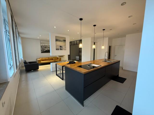 Fully Furnished Premium Loft – Sindelfingen City Center Marktplatz Available now