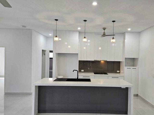 FULLY FURNISHED Private Room is available for rent in a modern 3 bedroom home in Berrimah, NT
