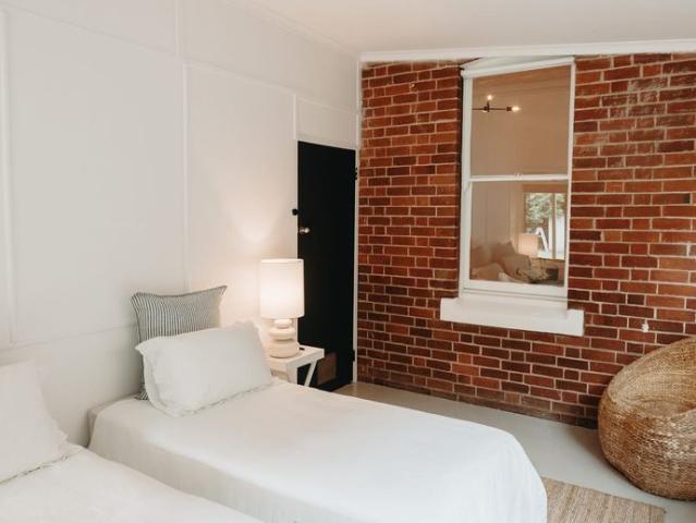 FULLY FURNISHED PROPERTY | CBD LOCATION