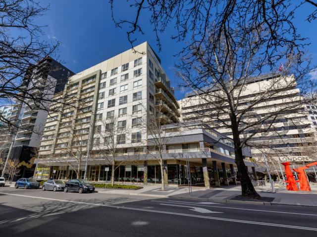 Fully Furnished Property In the heart of the City Fully Furnished