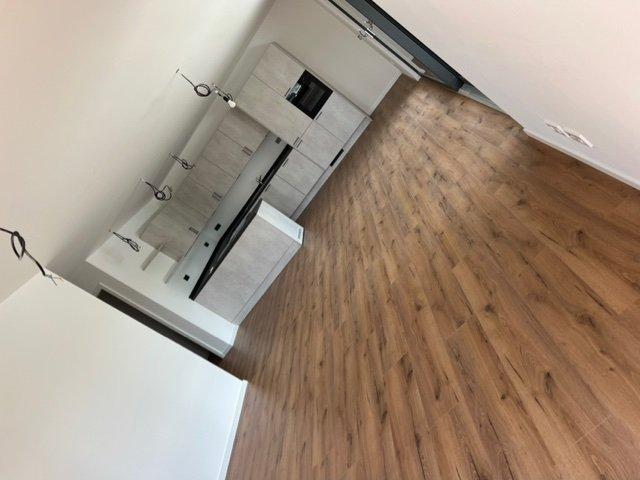 Fully Furnished Rooftop Apartment Close to Panzer