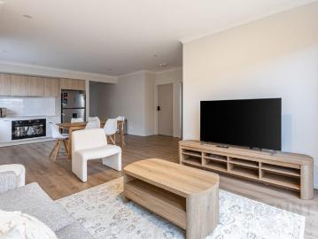 Fully Furnished Rooming House – All Utilities & Wi Fi Included
