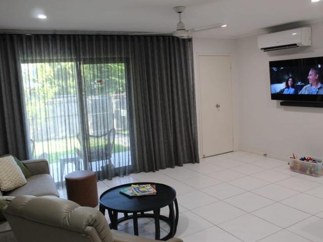 Fully Furnished Renovated Edge Hill Home in Prime Location