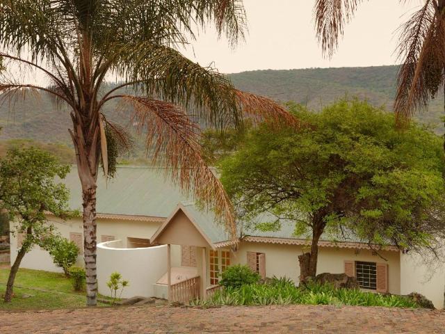 Fully Furnished Rental Opportunity in Hazyview