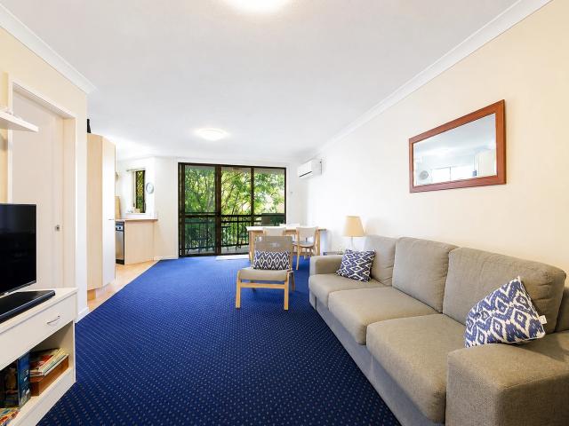 Fully Furnished Resort Living in Mermaid Beach