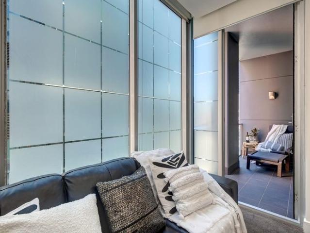 Fully Furnished! Resort Style Amenities plus a Carpark