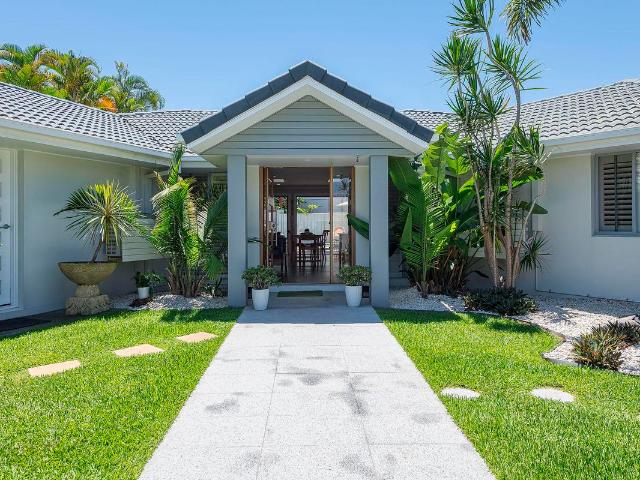 Fully Furnished Resort Style Home for Rent in the Heart of Palm Beach!