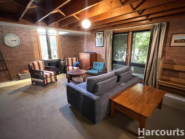 Fully Furnished Riverside Living