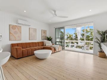 Fully Furnished Waterfront Escape with Stunning Brisbane Water Views