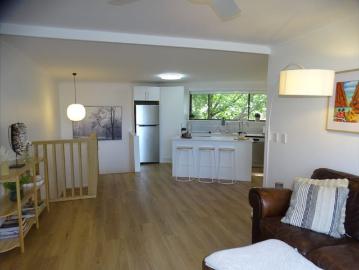 FULLY FURNISHED WITH ACCESS TO LAKE NAGAMBIE