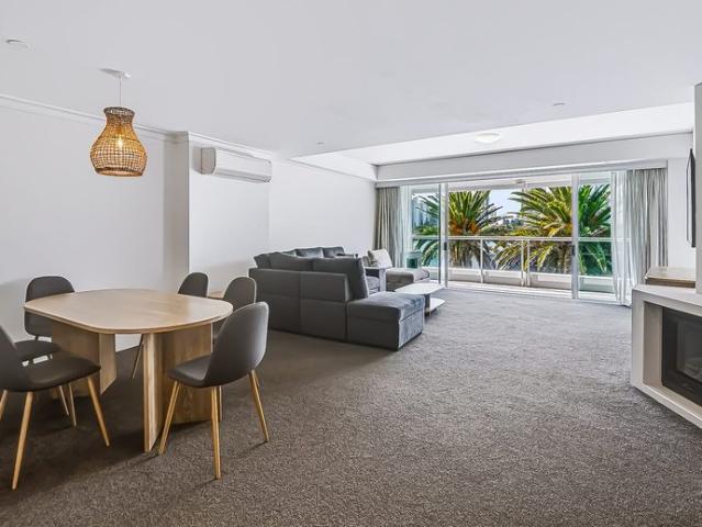 FULLY FURNISHED WITH BROADWATER VIEWS