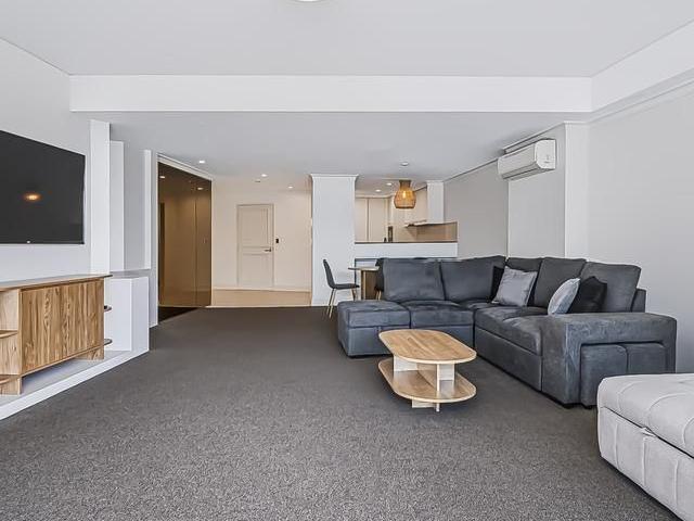 FULLY FURNISHED WITH BROADWATER VIEWS