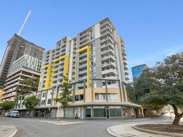 Fully Furnished with City Living Made Easy