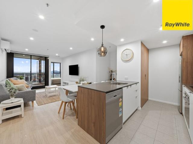 Fully furnished with fabulous views