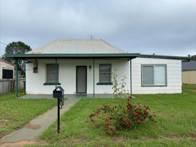 FULLY FURNISHED WITH ROOM TO MOVE
