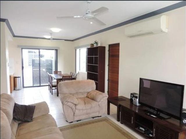 Fully Furnished Townhouse!