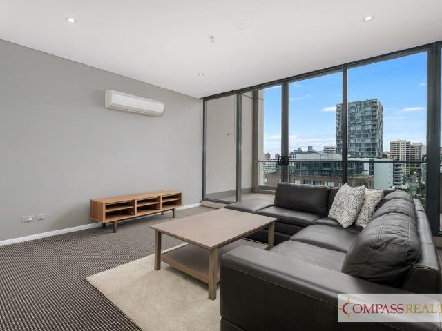 Fully Furnished Terrace Style Dual Aspect Living in the Heart of Zetland