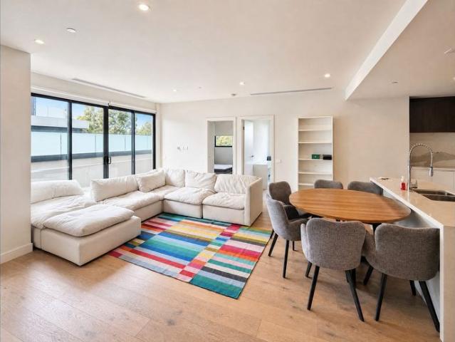 Fully Furnished Three Bedroom Apartment with Dual Balconies near The Pines