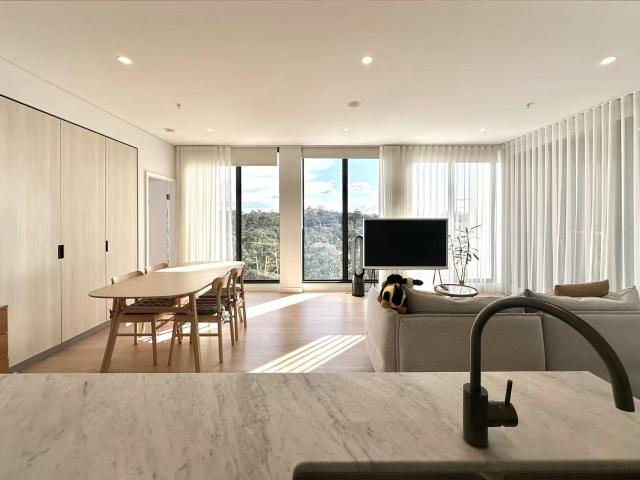 Fully Furnished | Timber Floor Throughout | Nice View