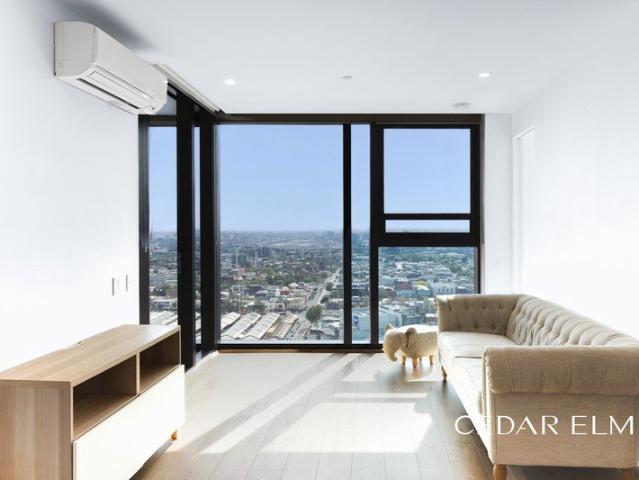Fully Furnished Two Bedroom Apartment @ Swanston Central Carlton