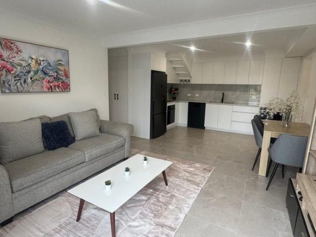 Fully Furnished Two Bedroom Granny Flat