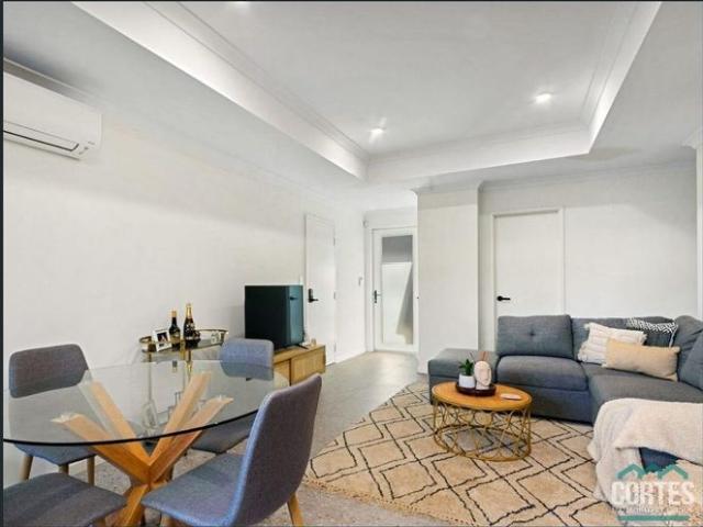 Fully Furnished Two Bedroom Living in Spearwood!
