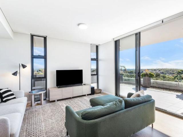 Fully Furnished Two Bedroom Top Floor Apartment