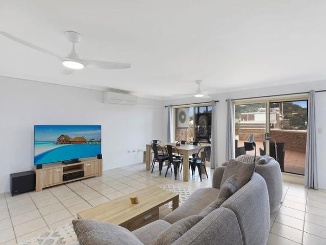 Fully Furnished Two Bedroom Unit in the Heart of Gosford