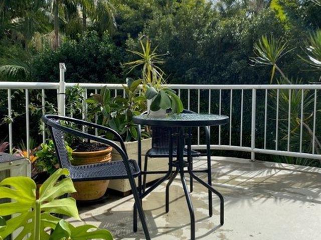 Fully Furnished Unit, 70 metres from Noosa River