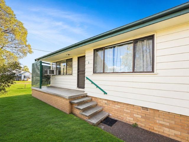 FULLY FURNISHED UNIT