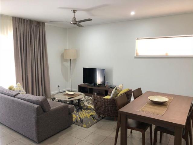 FULLY FURNISHED UNIT WITH POOL VIEWS